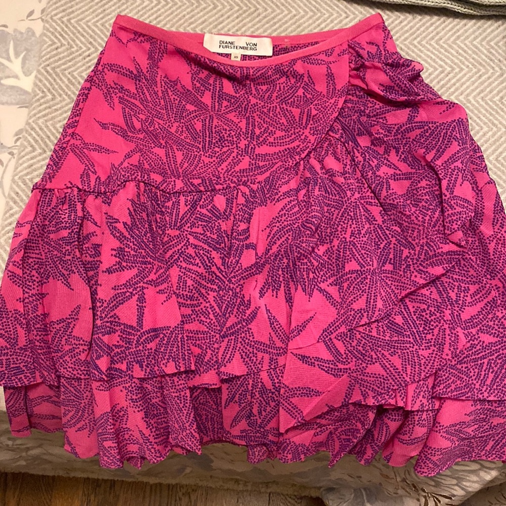 NEW WITH TAGS! Diane Von Furstenburg Skirt